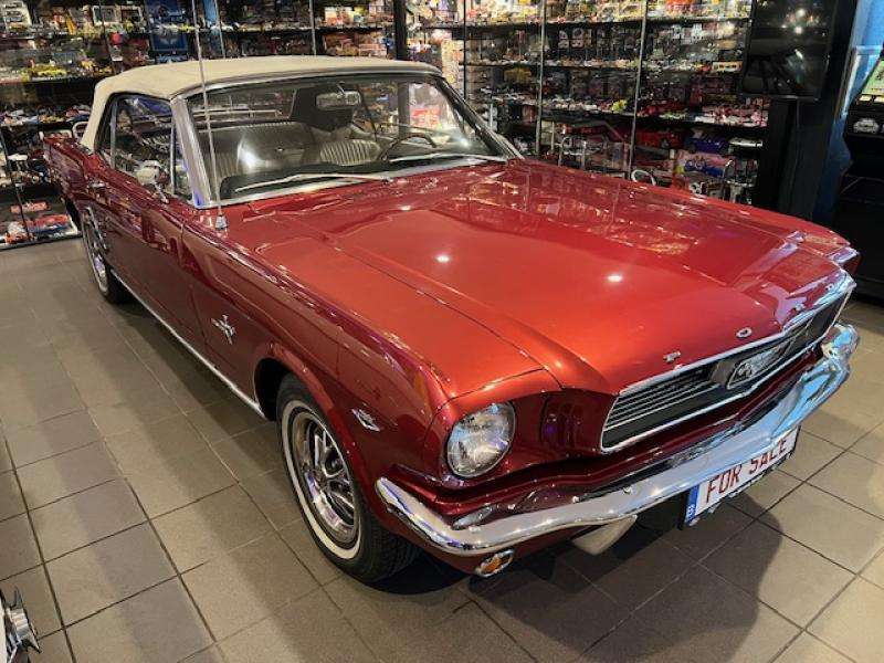 Ford Mustang 1966 Convertible #804 - Image 3