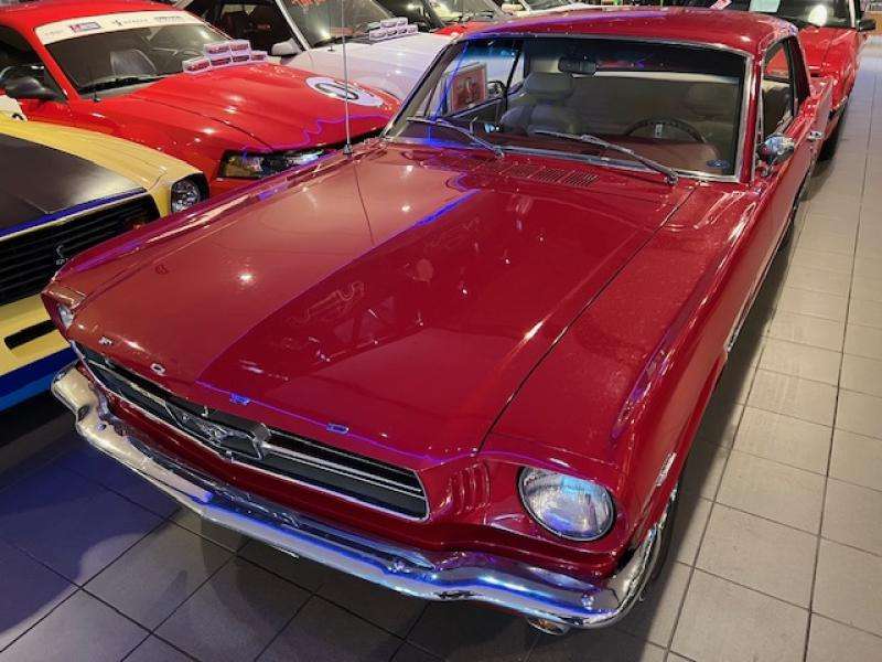 Ford Mustang coupe 1965 #803 - Image 2